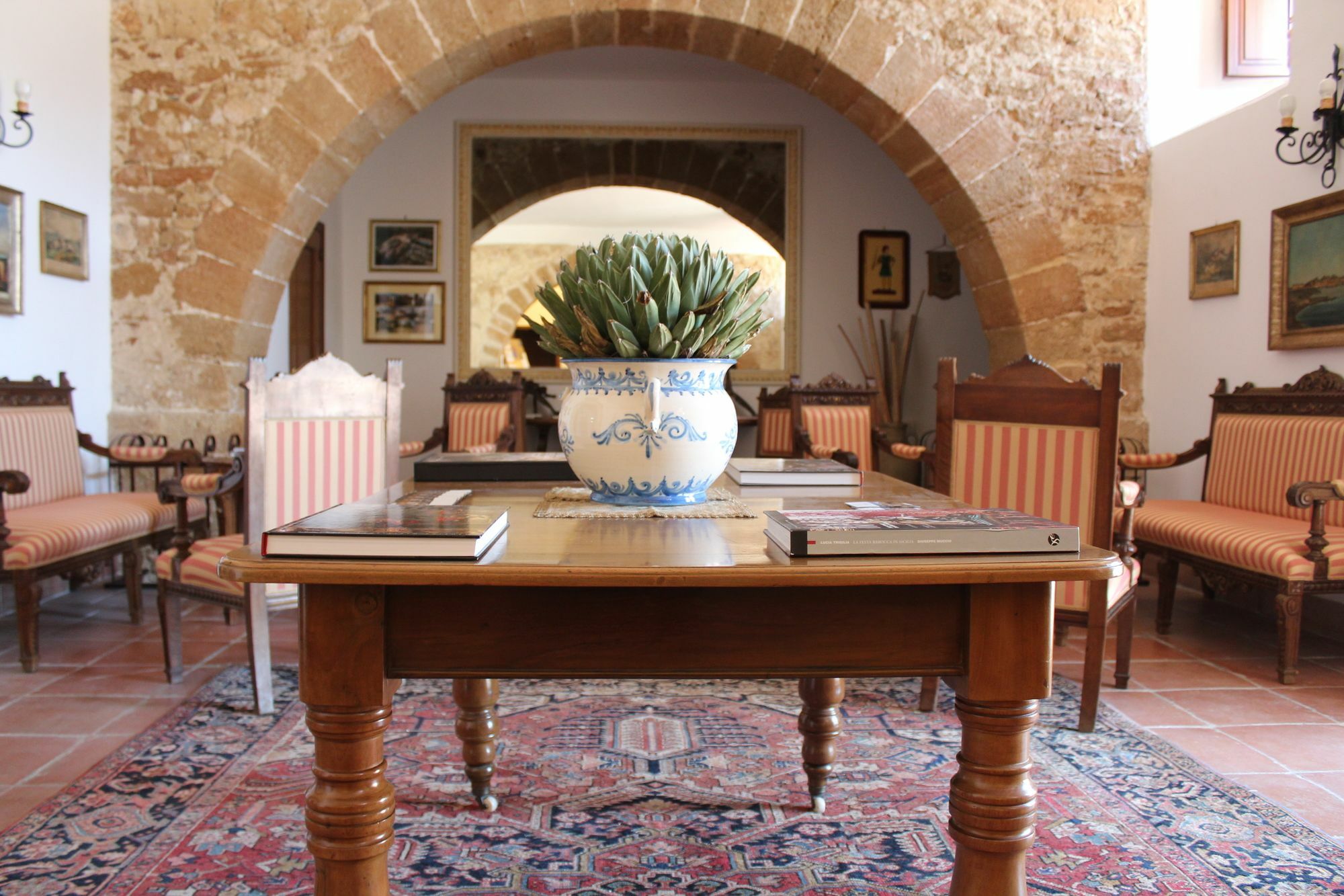 Hotel Villa Favorita Noto Bagian luar foto