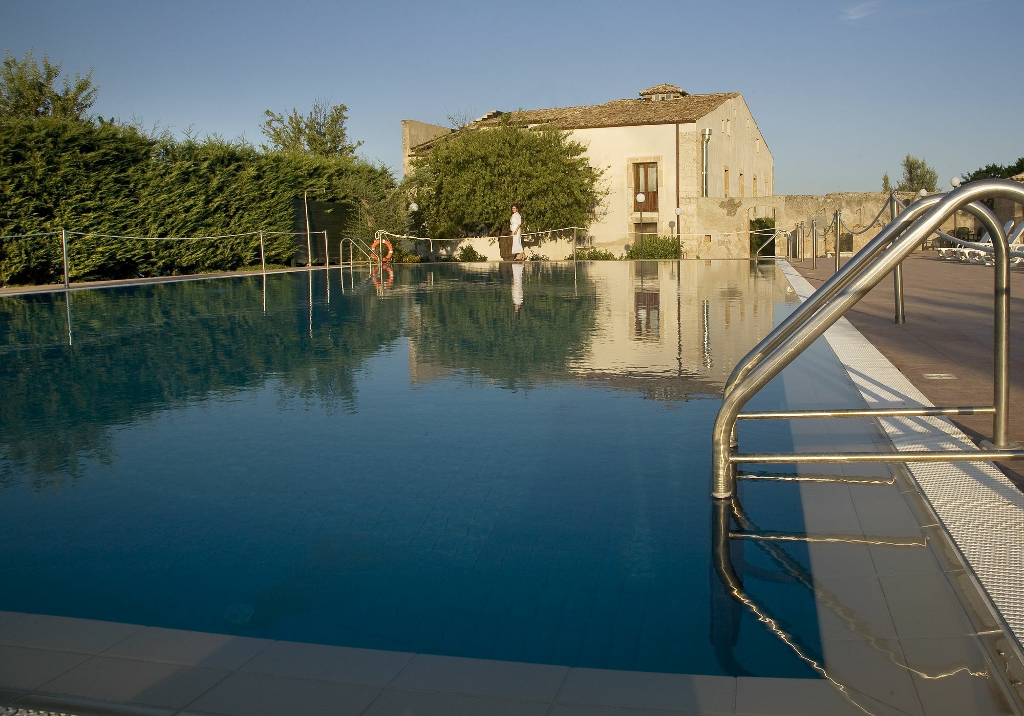 Hotel Villa Favorita Noto Bagian luar foto